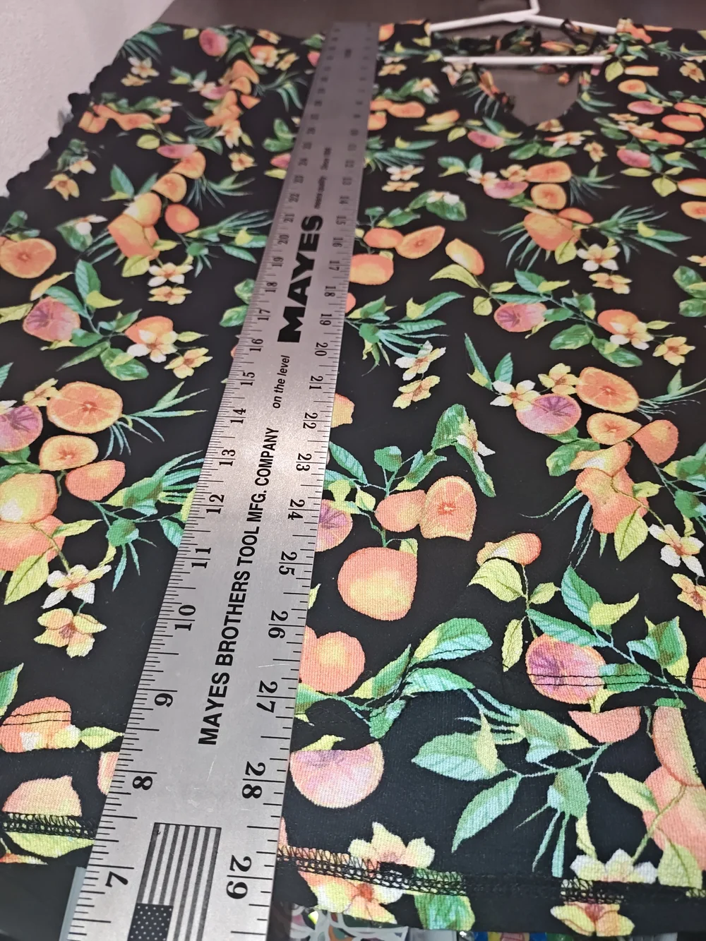 Xhilaration Woman's Citrus Pattern Swimwear Cover Up‎ Medium Size